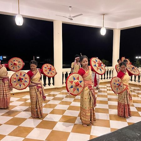 Royale De' Casa Resort Kaziranga Kāziranga Exterior foto