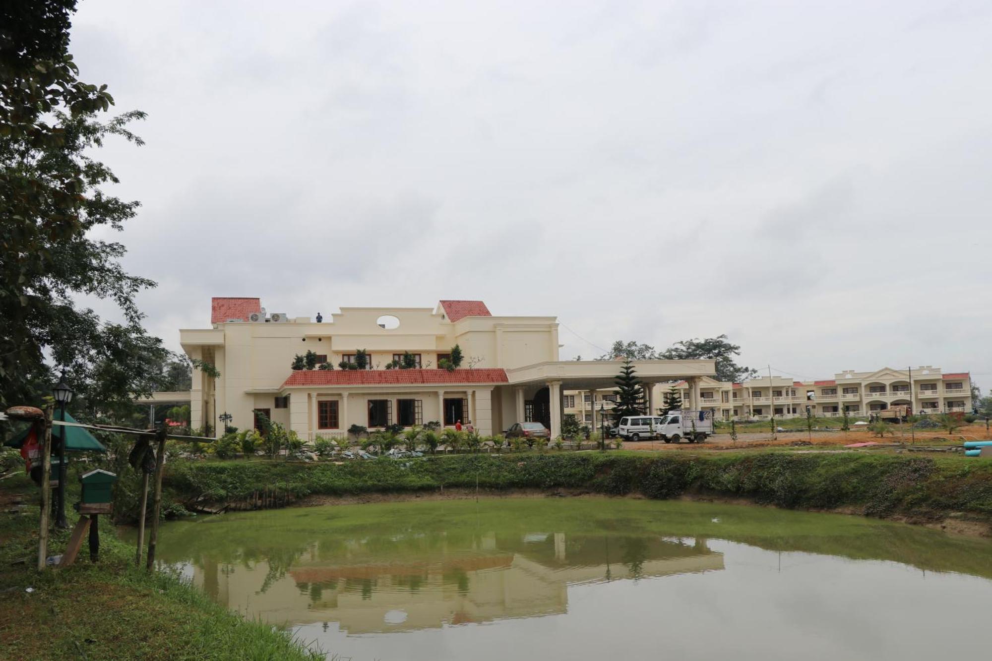 Royale De' Casa Resort Kaziranga Kāziranga Exterior foto